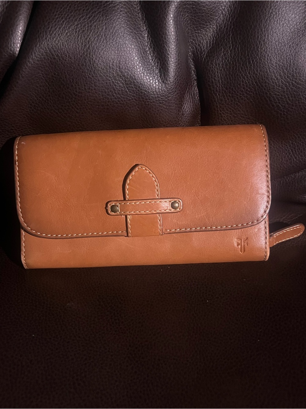 Frye Olivia Tan Leather Wallet Caramel Cognac